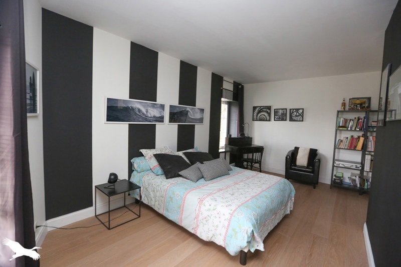 Vente Maison ST MARTIN DE SESCAS - 20 pièces -1 000 m² - (33490)