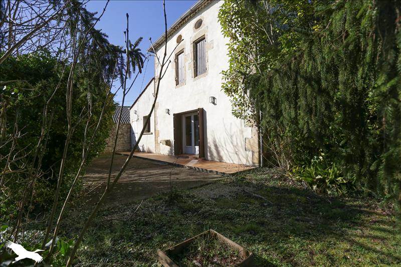 Vente Maison ST PIERRE D AURILLAC - 4 pièces -161 m² - (33490)