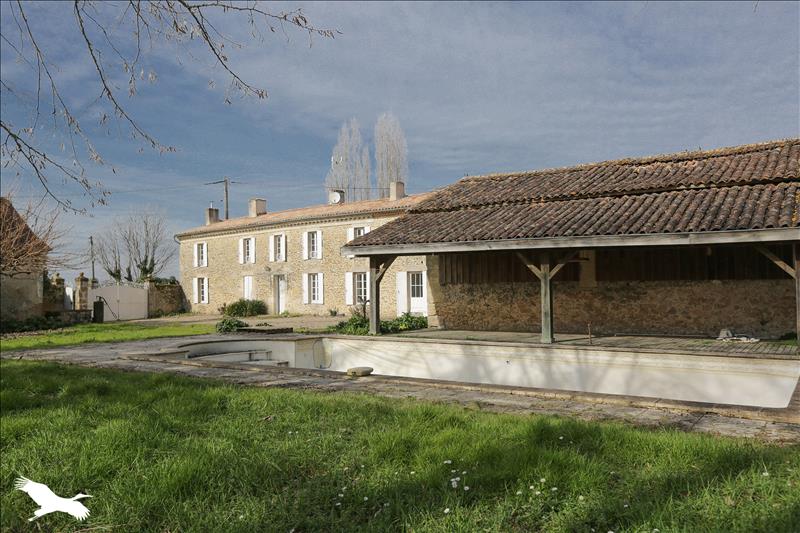 Vente Maison SAUTERNES - 6 pièces -200 m² - (33210)