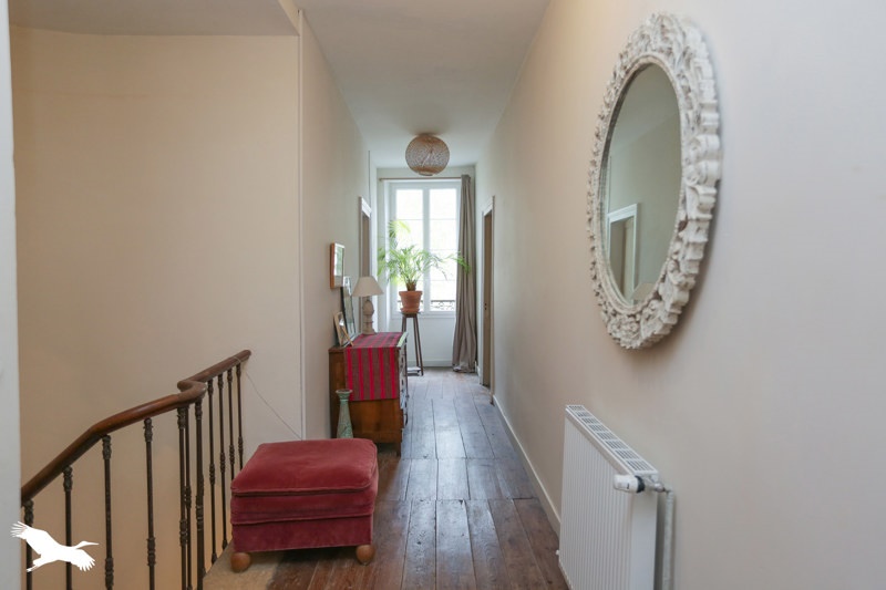 Vente Maison AUROS - 8 pièces -278 m² - (33124)