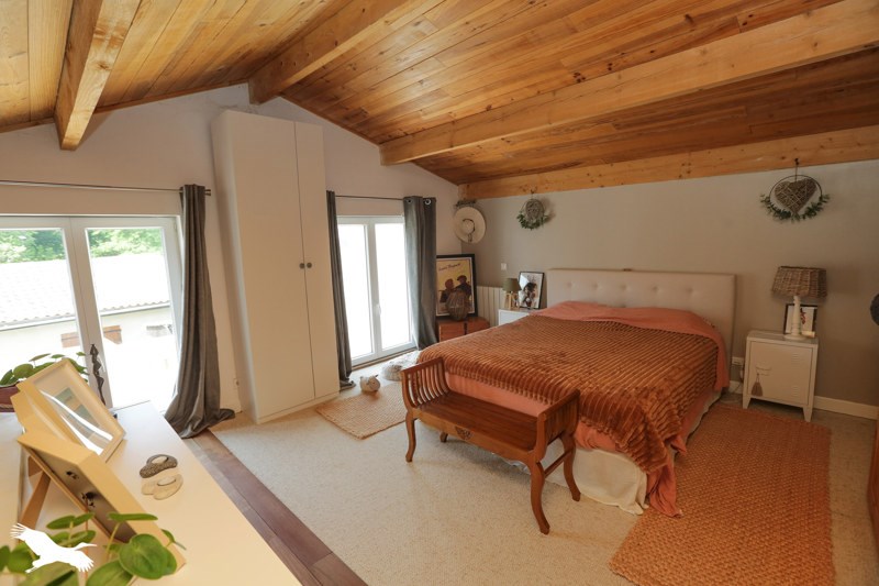 Vente Maison PREIGNAC - 4 pièces -94 m² - (33210)