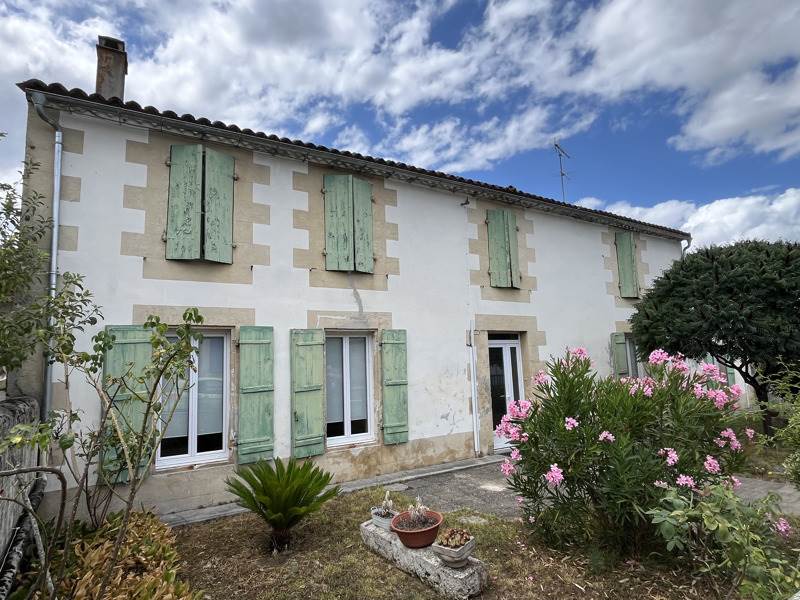 Vente Maison NOAILLAN - 5 pièces -206 m² - (33730)
