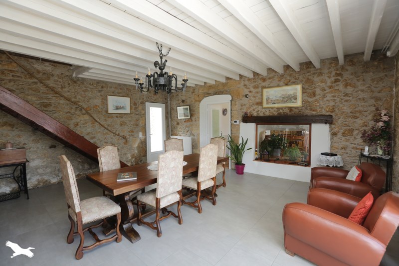 Vente Maison PUJOLS SUR CIRON - 4 pièces -200 m² - (33210)
