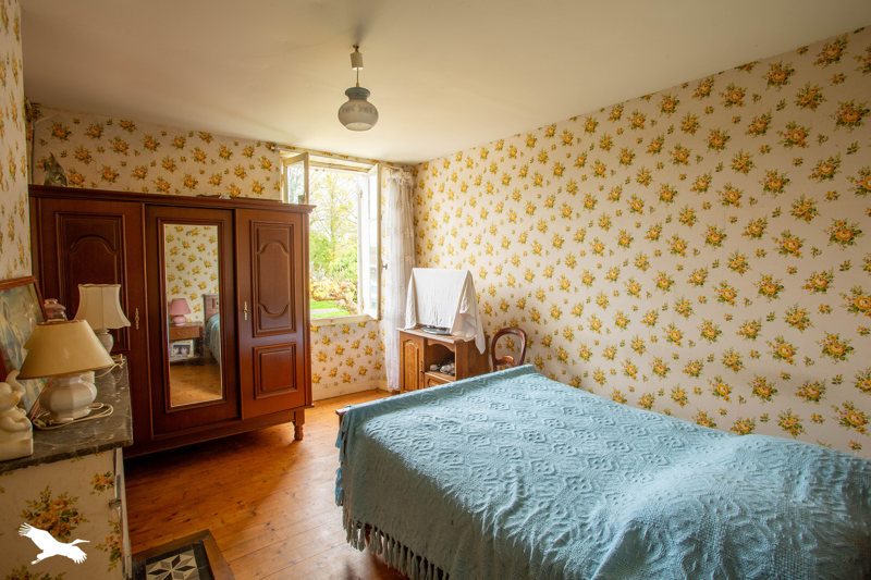 Vente Maison MOURENS - 8 pièces -200 m² - (33410)