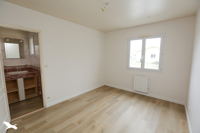Vente Maison ST PIERRE DE MONS - 5 pièces -158 m² - (33210)