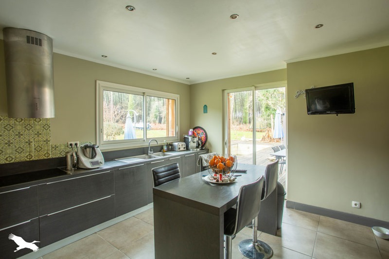 Vente Maison LEOGEATS - 8 pièces -262 m² - (33210)