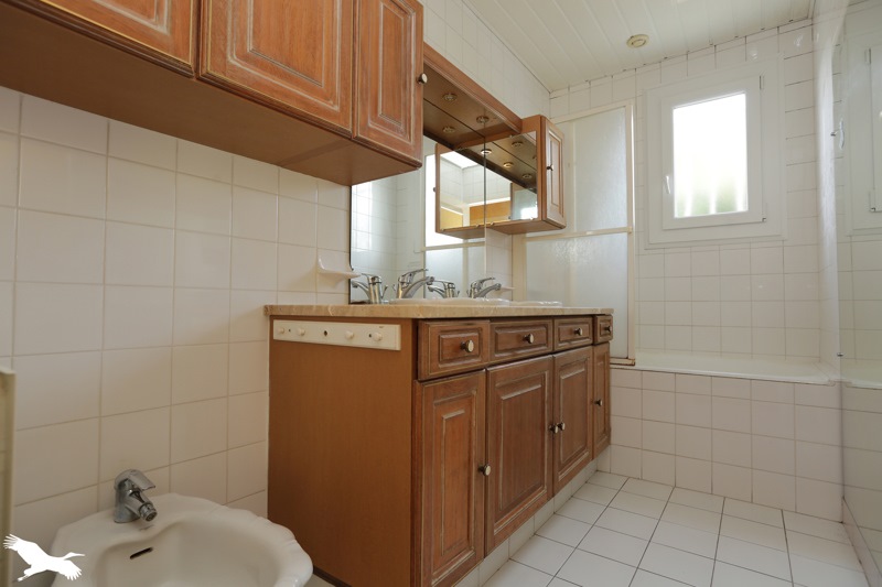 Vente Maison ST PIERRE D AURILLAC - 5 pièces -105 m² - (33490)