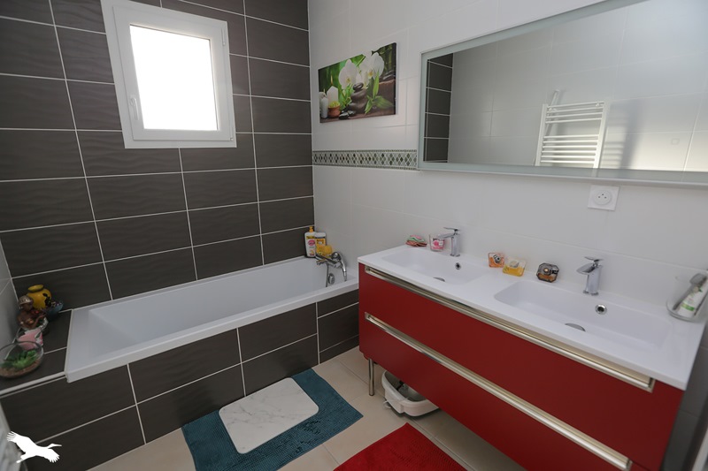Vente Maison LE PIAN SUR GARONNE - 5 pièces -119 m² - (33490)
