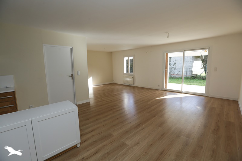 Vente Maison ROAILLAN - 5 pièces -115 m² - (33210)