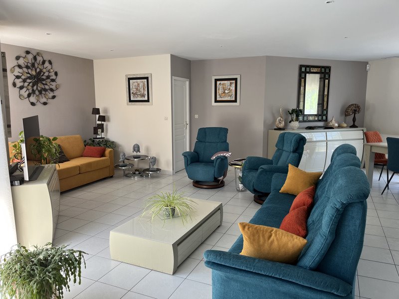 Vente Maison PREIGNAC - 4 pièces -130 m² - (33210)