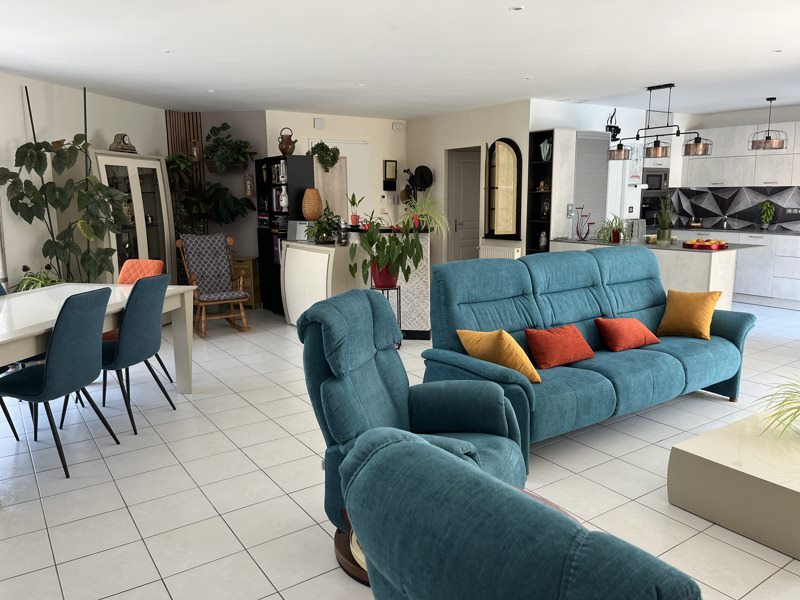 Vente Maison PREIGNAC - 4 pièces -130 m² - (33210)