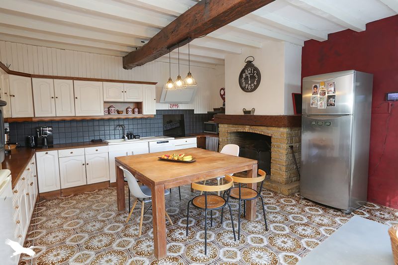 Vente Maison LA REOLE - 14 pièces -425 m² - (33190)