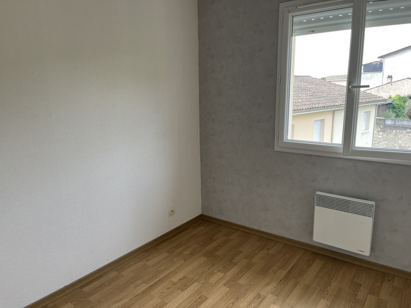 Vente Maison LA REOLE - 5 pièces -90 m² - (33190)