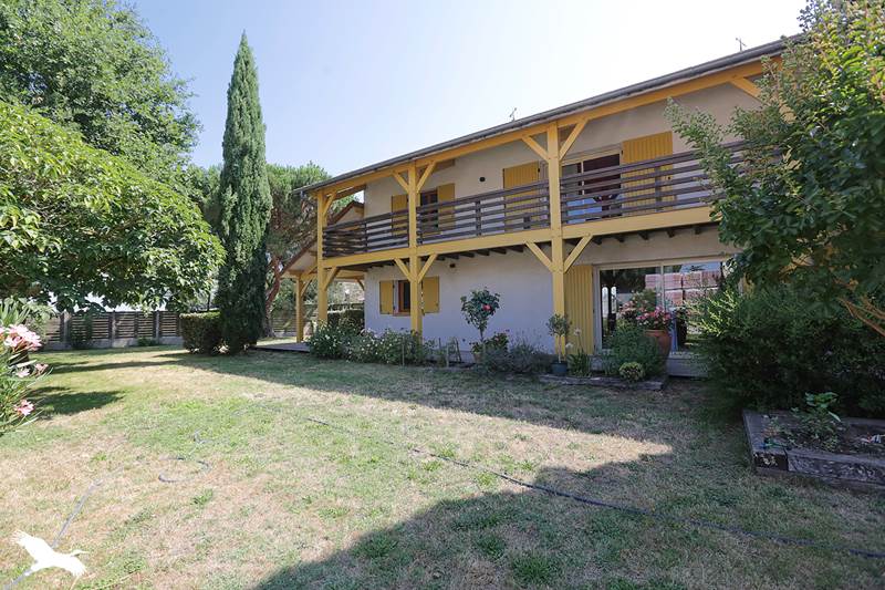 Vente Maison ST PARDON DE CONQUES - 6 pièces -185 m² - (33210)