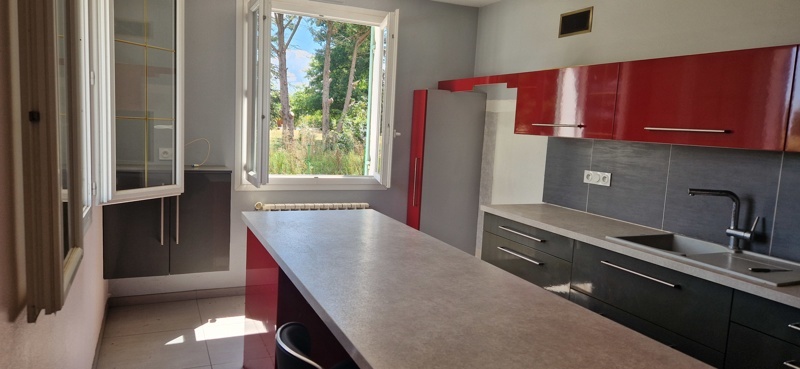 Vente Maison Lamothe-Landerron - 5 pièces -149 m² - (33190)