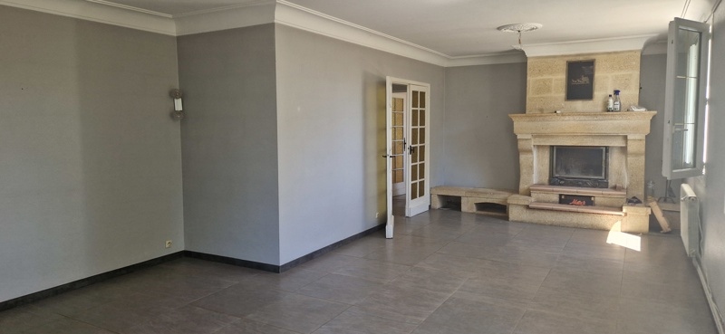 Vente Maison Lamothe-Landerron - 5 pièces -149 m² - (33190)