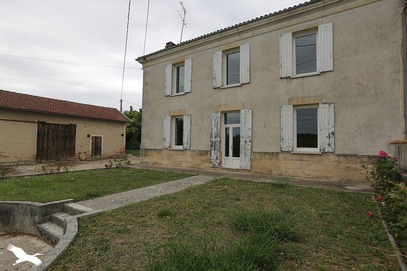 Maison 6 pièces 270 m² · à Saint-Pierre-d'Aurillac · 270 m² · 249 324 €