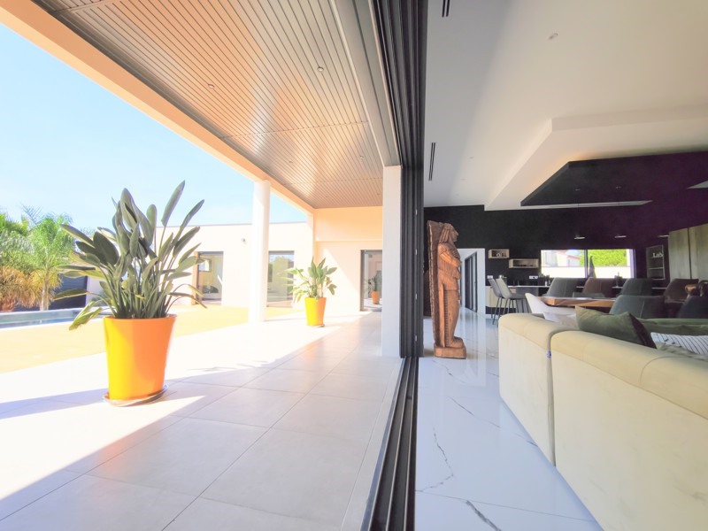 Vente Maison Aigues-Mortes - 8 pièces -236 m² - (30220)