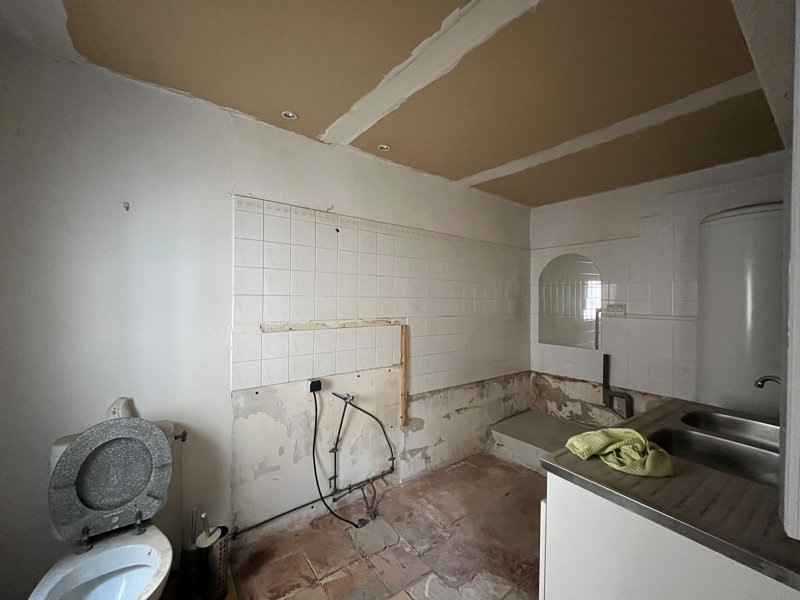Vente Maison Cazouls-lès-Béziers - 5 pièces -186 m² - (34370)