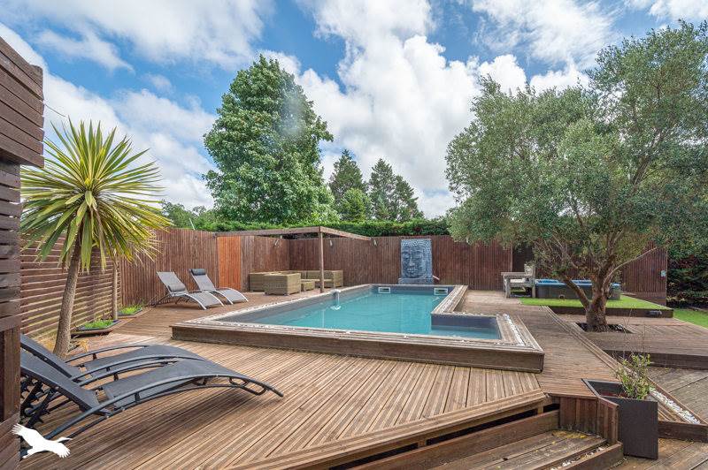 Vente Maison MESSANGES - 12 pièces -400 m² - (40660)