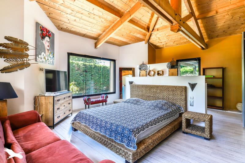 Vente Maison MESSANGES - 12 pièces -400 m² - (40660)
