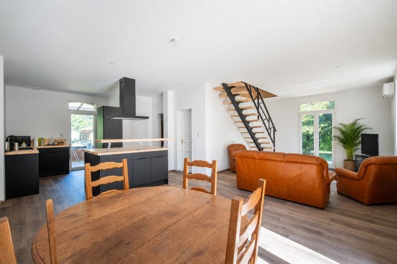 Vente Maison SOUSTONS - 4 pièces -176 m² - (40140)