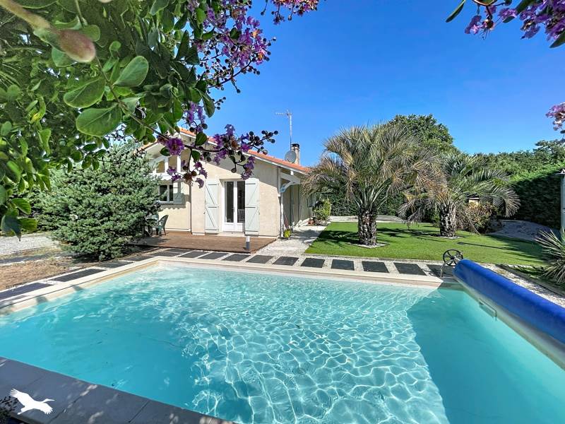 Maison 4 pièces 83 m² · à Azur · 83 m² · 365 000 €