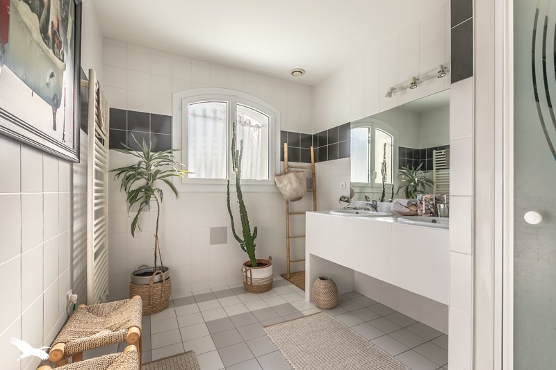 Vente Maison LE TEICH - 6 pièces -174 m² - (33470)