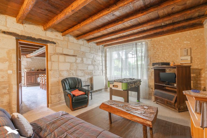 Vente Maison BARZAN - 7 pièces -203 m² - (17120)