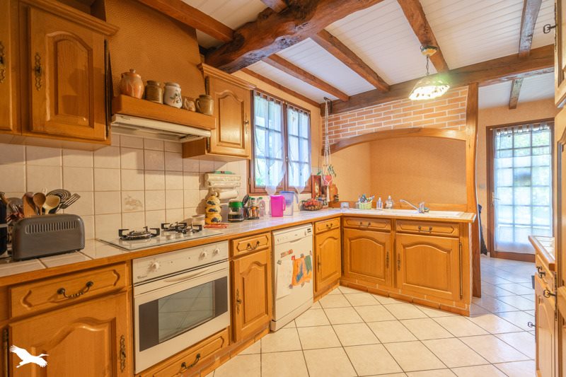 Vente Maison ARCES - 5 pièces -155 m² - (17120)