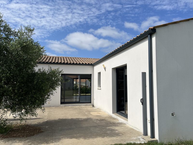 Vente Maison ST ANDRE DE LIDON - 5 pièces -130 m² - (17260)