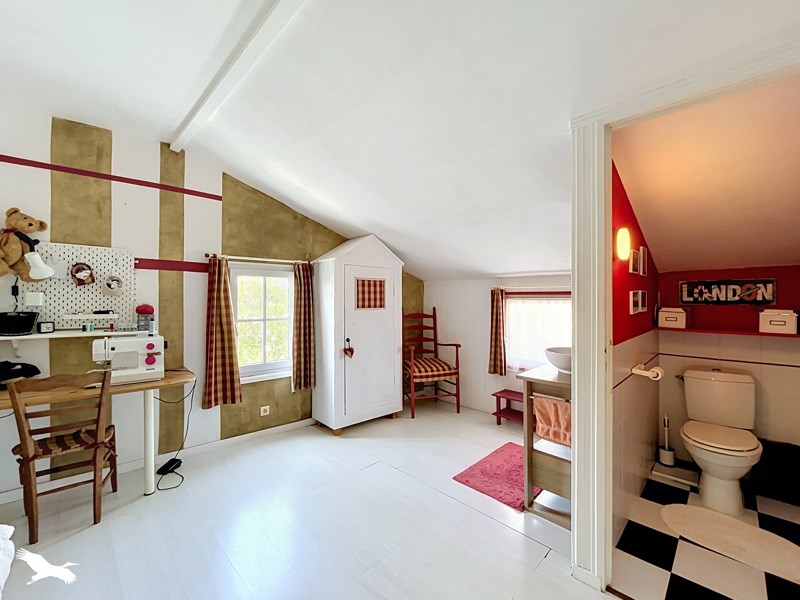 Vente Maison MESCHERS SUR GIRONDE - 6 pièces -136 m² - (17132)
