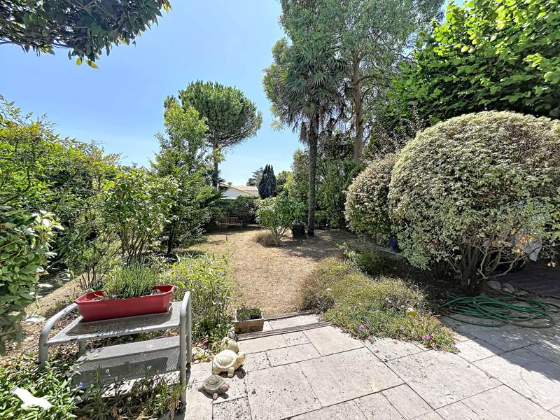 Vente Maison MESCHERS SUR GIRONDE - 6 pièces -136 m² - (17132)