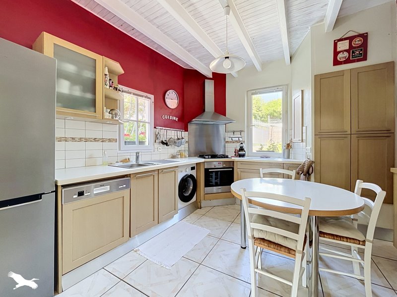 Vente Maison MESCHERS SUR GIRONDE - 6 pièces -136 m² - (17132)