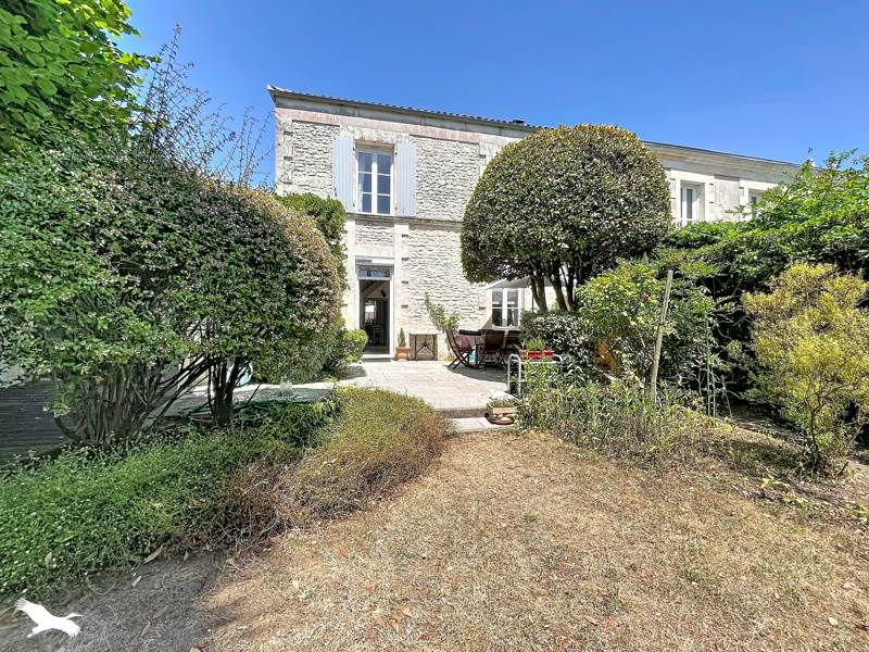Vente Maison MESCHERS SUR GIRONDE - 6 pièces -136 m² - (17132)