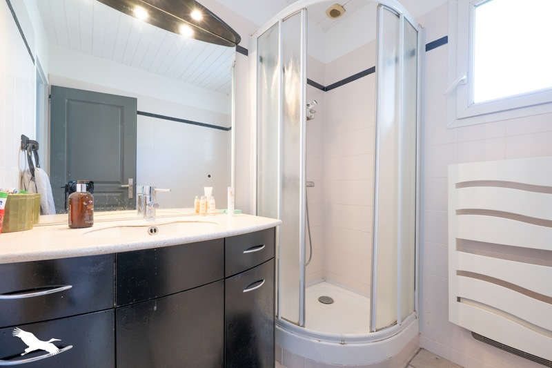 Vente Maison MESCHERS SUR GIRONDE - 6 pièces -188 m² - (17132)
