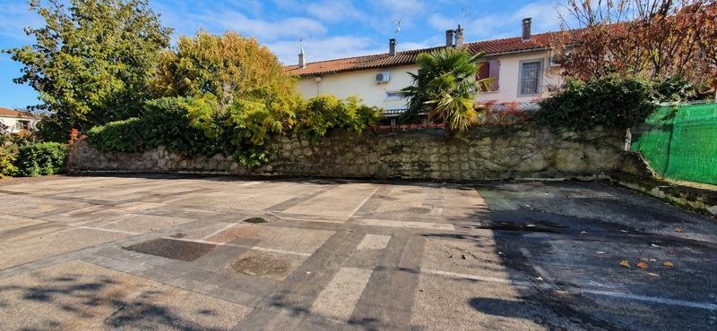 Parking 12 m² · à Toulouse · 12 m² · 11 000 €