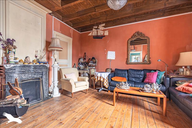 Vente Maison ST PORCHAIRE - 6 pièces -223 m² - (17250)