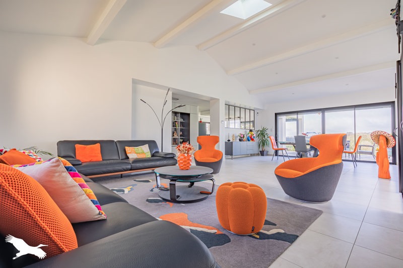 Vente Maison SOULIGNONNE - 6 pièces -237 m² - (17250)