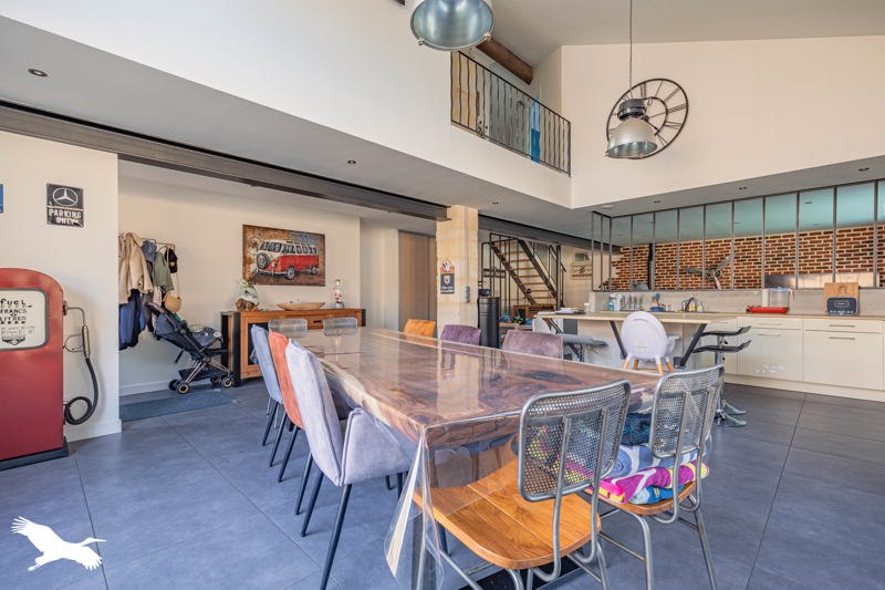 Vente Maison BEURLAY - 5 pièces -143 m² - (17250)