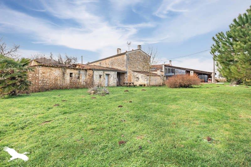 Vente Maison CHAMPAGNE - 13 pièces -344 m² - (17620)