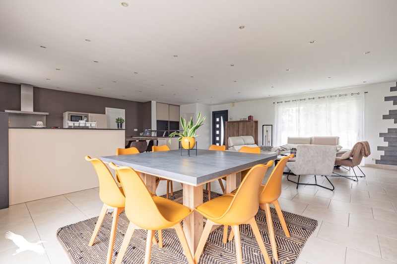 Vente Maison ST PORCHAIRE - 6 pièces -155 m² - (17250)