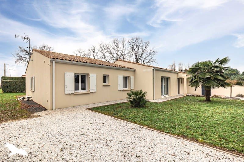 Vente Maison ST PORCHAIRE - 6 pièces -155 m² - (17250)