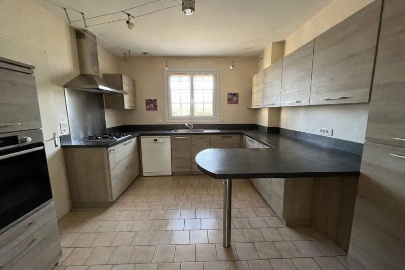 Vente Maison CHAMPAGNE - 4 pièces -123 m² - (17620)