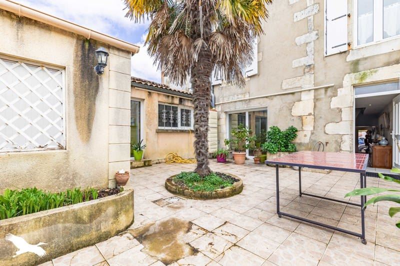 Vente Maison PONT L ABBE D ARNOULT - 8 pièces -167 m² - (17250)