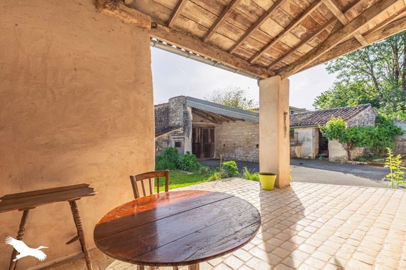 Vente Maison ROMEGOUX - 7 pièces -275 m² - (17250)