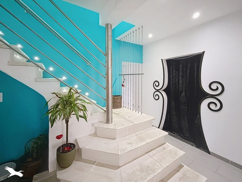 Vente Maison CORME ROYAL - 9 pièces -260 m² - (17600)