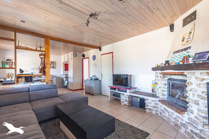 Vente Maison Sainte-Gemme - 5 pièces -130 m² - (17250)