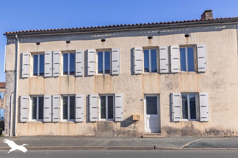Vente Maison Beurlay 17250 5 pièces - 130 m²