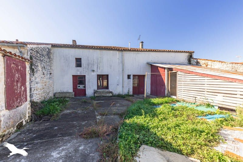 Vente Maison Beurlay - 5 pièces -130 m² - (17250)